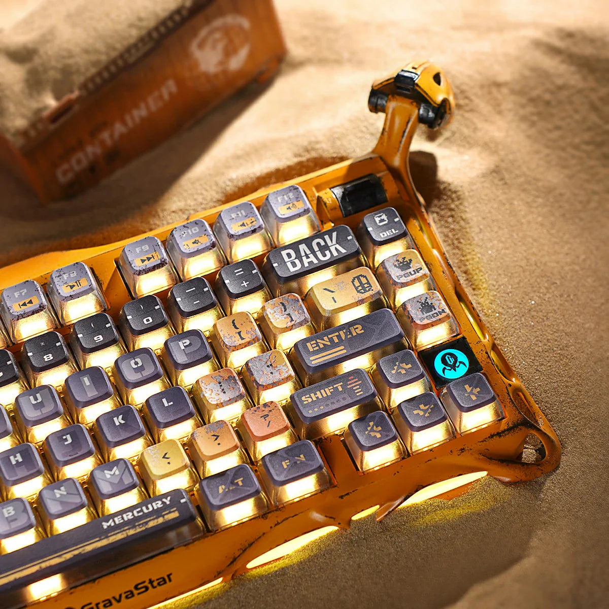 Mercury K1 Pro Gaming-Tastatur – Kampfgelb-Sonderedition
Premium 75% mechanische Gaming-Tastatur in kraftvollem Kampfgelb mit Kailh Linear-Switches, Hot-Swap Funktionalität und robustem Aluminiumlegierungsrahmen
Entdecken Sie die Mercury K1 Pro in der exklusiven Kampfgelb-Sonderedition – eine Gaming-Tastatur, die kraftvolle Ästhetik mit professioneller Performance vereint. Diese premium mechanische Tastatur wurde speziell für deutsche Gaming-Profis entwickelt, die nach ultimativer Leistung und einzigartig