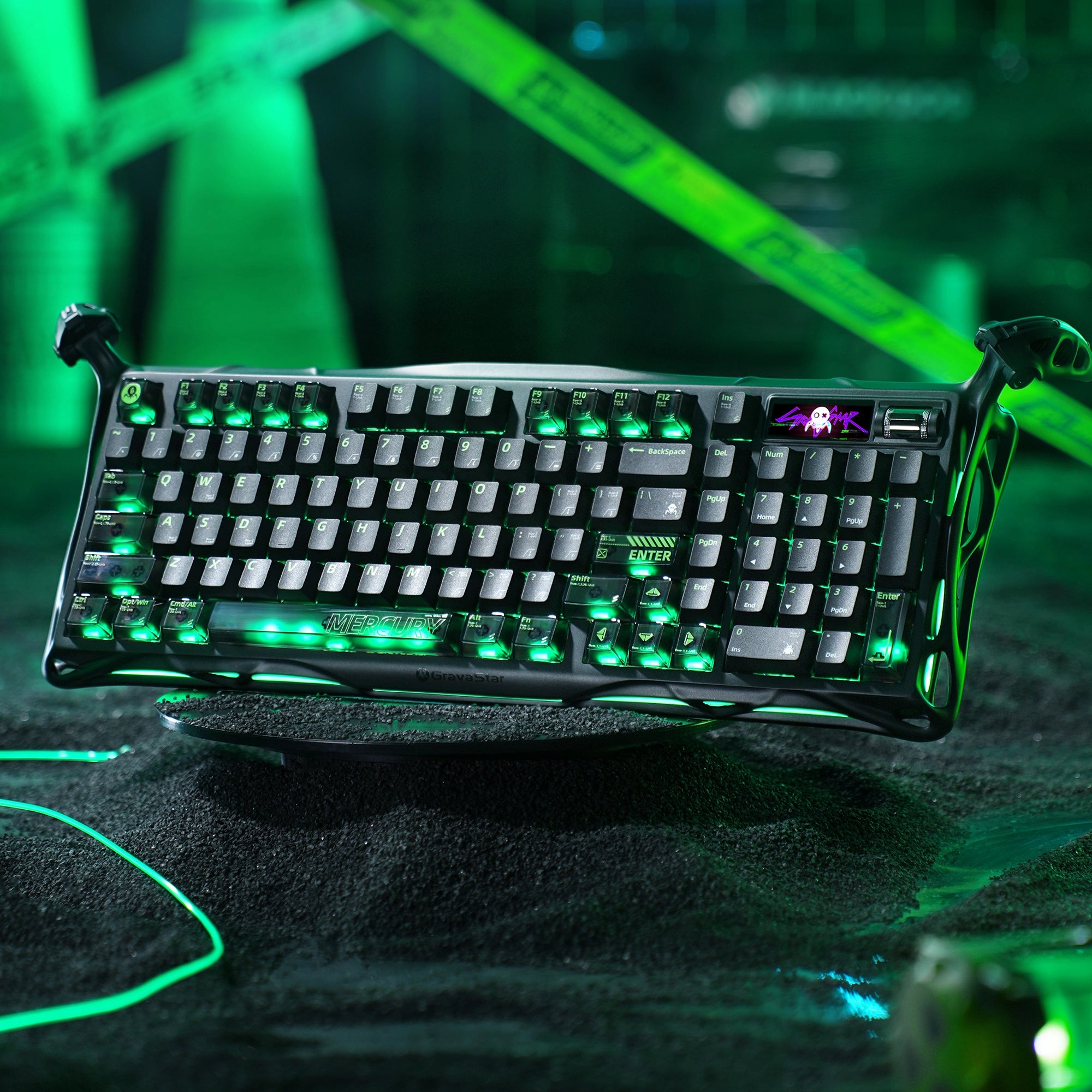 Detailansicht der Keycaps und des 98% ANSI QWERTY Layouts der GravaStar Mercury K98 Pro Mechanischen Tastatur | Close-up of keycaps and 98% ANSI QWERTY layout on the GravaStar Mercury K98 Pro mechanical keyboard